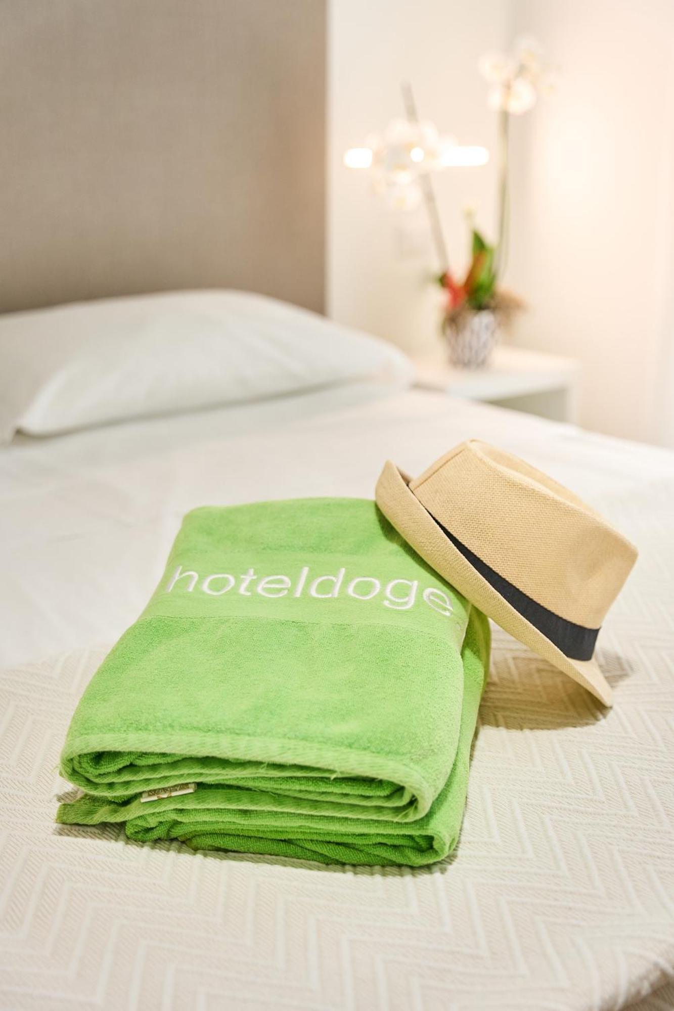 Hotel Doge Alba Adriatica Esterno foto